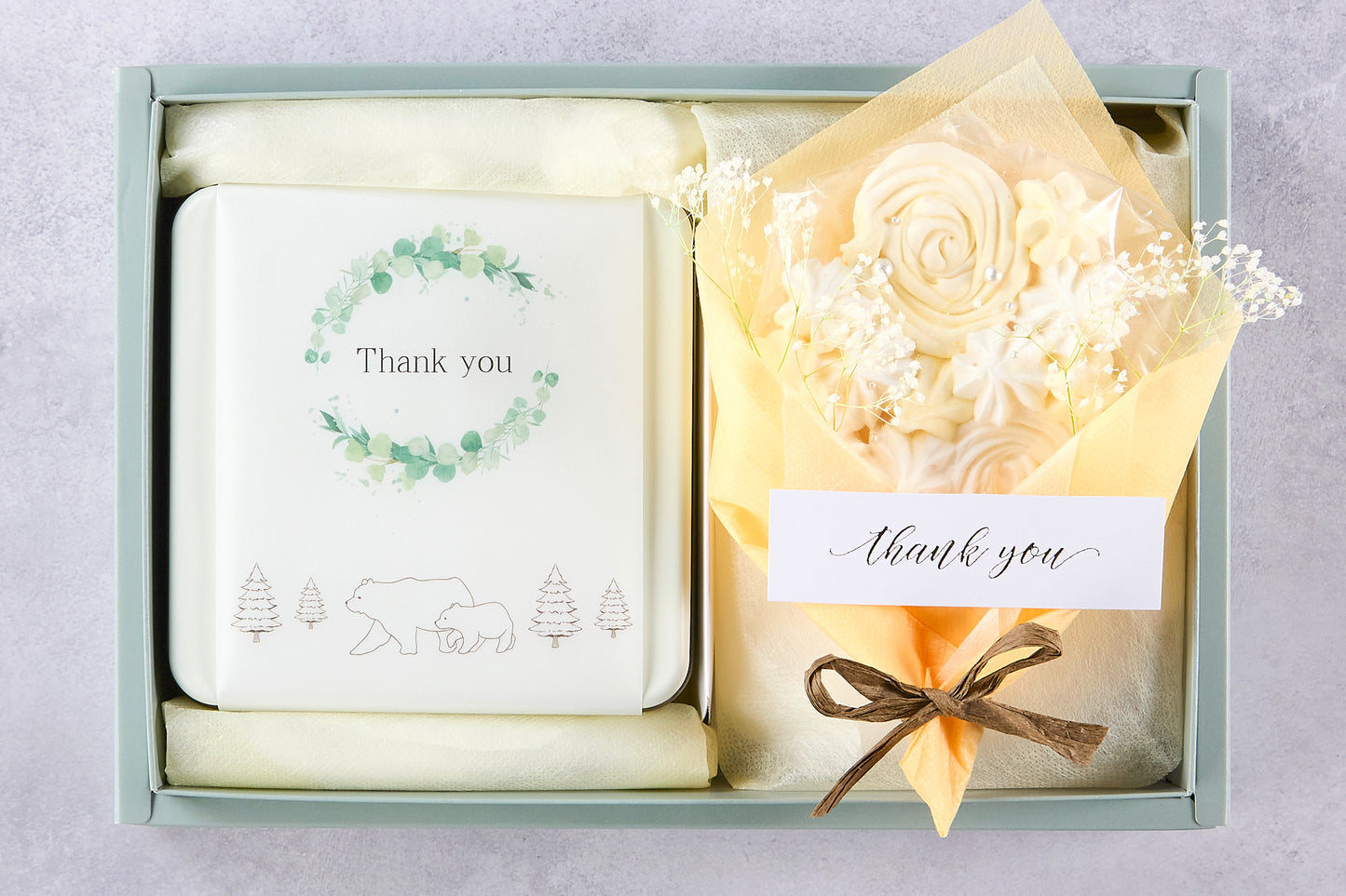 Thank you - クッキー缶とメレンゲ花束のギフトボックス